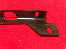 Load image into Gallery viewer, 2017-2020 Ford F250 F350 Super Duty Factory Rear Bumper Bar Bracket OEM