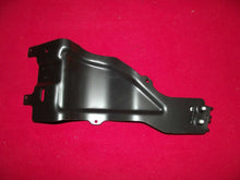 Load image into Gallery viewer, Ford 2017 2018 2019 F250 F-350 OEM SUPER DUTY FRONT right bumper BRACKET