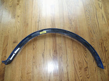 Load image into Gallery viewer, 2018-2020 Ford F150 wheel fender flare Lightning Blue OEM Front Left side