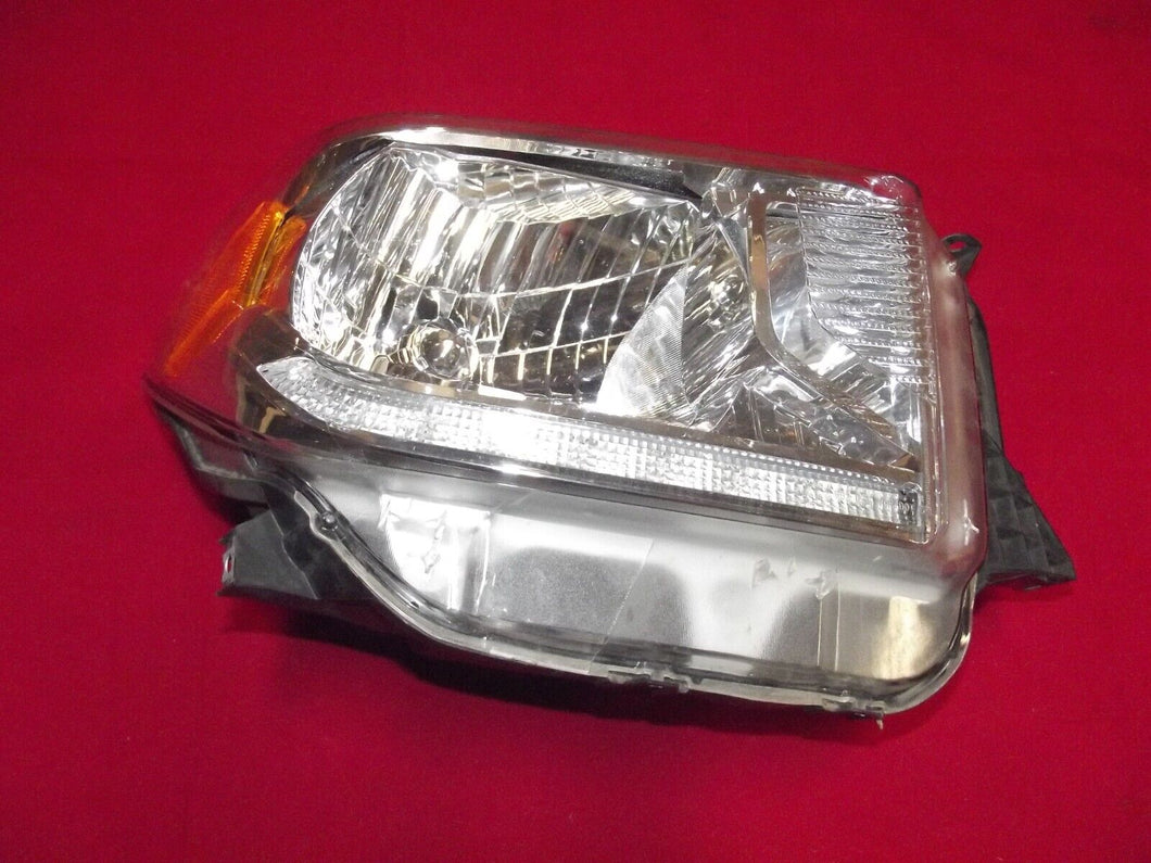 2014 2015 2016 2017 Toyota Tundra Headlight Halogen LED Right OEM