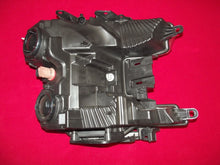 Load image into Gallery viewer, 2018 2019 2020 Ford F-150 OEM LH Halogen Headlight Driver Side OEM KL34-13006-AA
