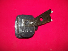 Load image into Gallery viewer, Grote 5370 &amp; 9130 RH Brake Tail Turn Reverse Light with Mounting Bracket 7581
