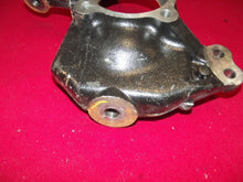 Load image into Gallery viewer, 2020-2024 Chevrolet Silverado GMC Sierra 2500 Front Left Knuckle 85124365 OEM
