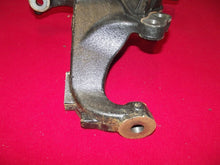 Load image into Gallery viewer, 2020-2024 Chevrolet Silverado GMC Sierra 2500 Front Right Knuckle 85124366 OEM
