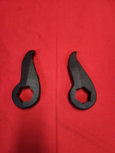Load image into Gallery viewer, 2020-2025 Silverado GMC Sierra 2500 3500 Front Torsion Adjuster Key 84634344 OEM
