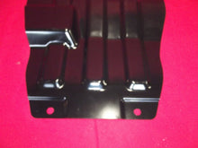 Load image into Gallery viewer, 2020-2023 Sierra 2500 3500 HD Frame Splash Shield Skid Plate 84154831 OEM
