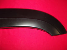 Load image into Gallery viewer, Bushwacker style Fender Flare OE Front right side 2007-2011 GMC Yukon

