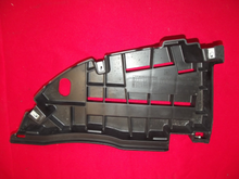 Load image into Gallery viewer, 2018-2020 CHEVROLET COLORADO FRONT RIGHT OUTER BUMPER BODY FILLER PANEL 84576698
