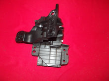 Load image into Gallery viewer, 2021-2024 FORD F150 Right Passenger Side Active Air Dam Valance Actuator OEM
