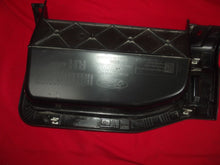 Load image into Gallery viewer, 2023-2026 Ford Super Duty RIGHT Passgr 6.75' Bed Side Step Trim Panel Pocket OEM
