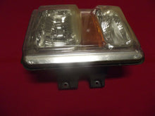 Load image into Gallery viewer, 2008 2009 2010 FORD F250 F350 HEADLIGHT LAMP 7C34-13005-A passenger side OEM
