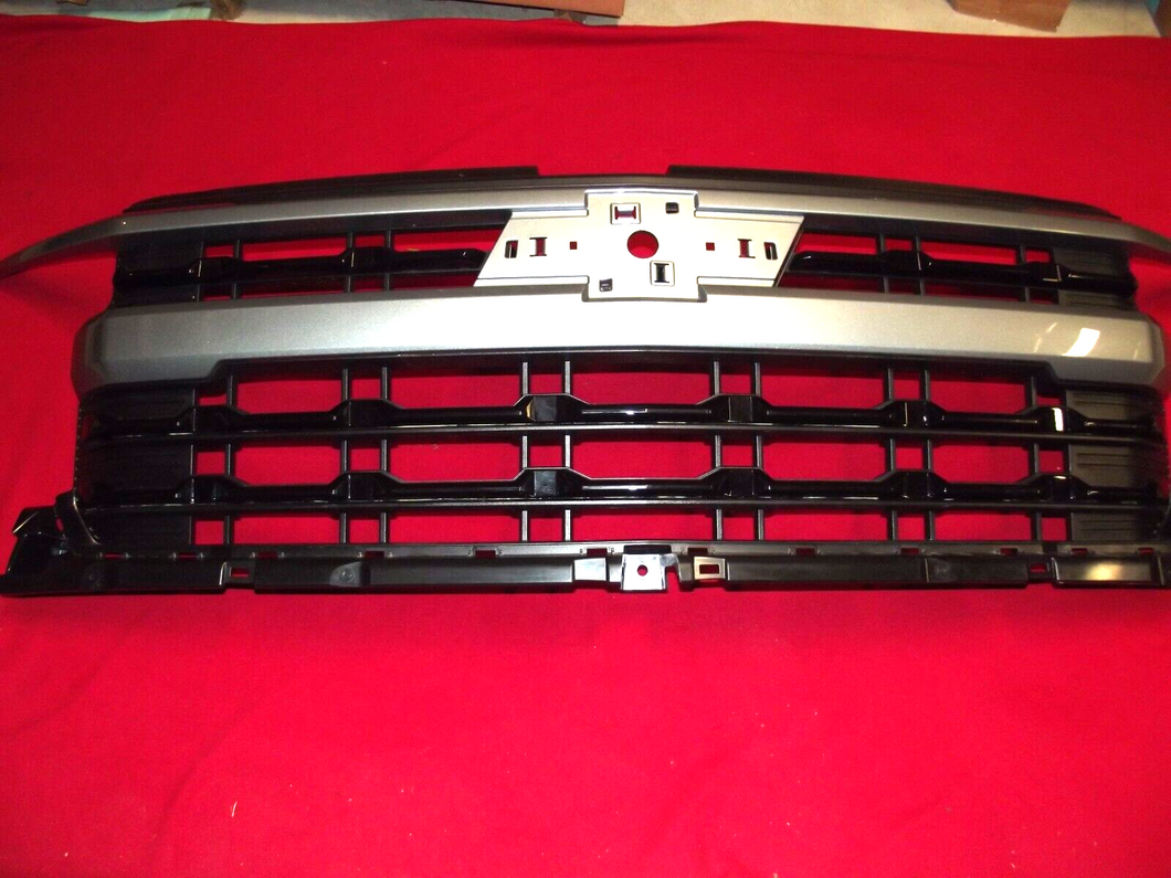 2022-2023 Chevrolet Silverado 1500 Front Grill Assembly Silver OEM Grille Chevy